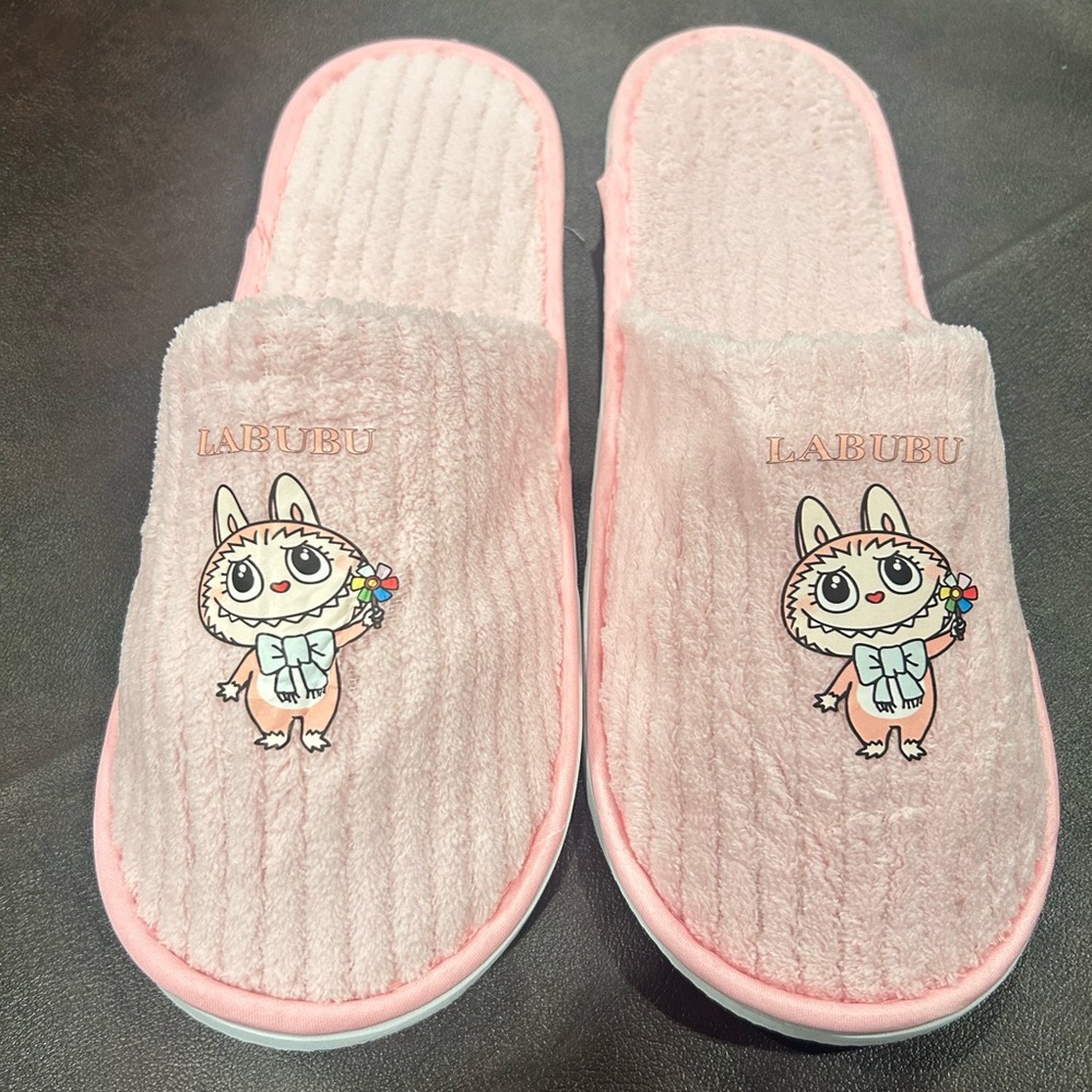 Labubu Pink Women's Slippers (New)